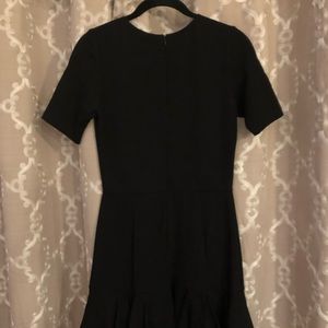 Runs small, size medium, fits more like size 4.